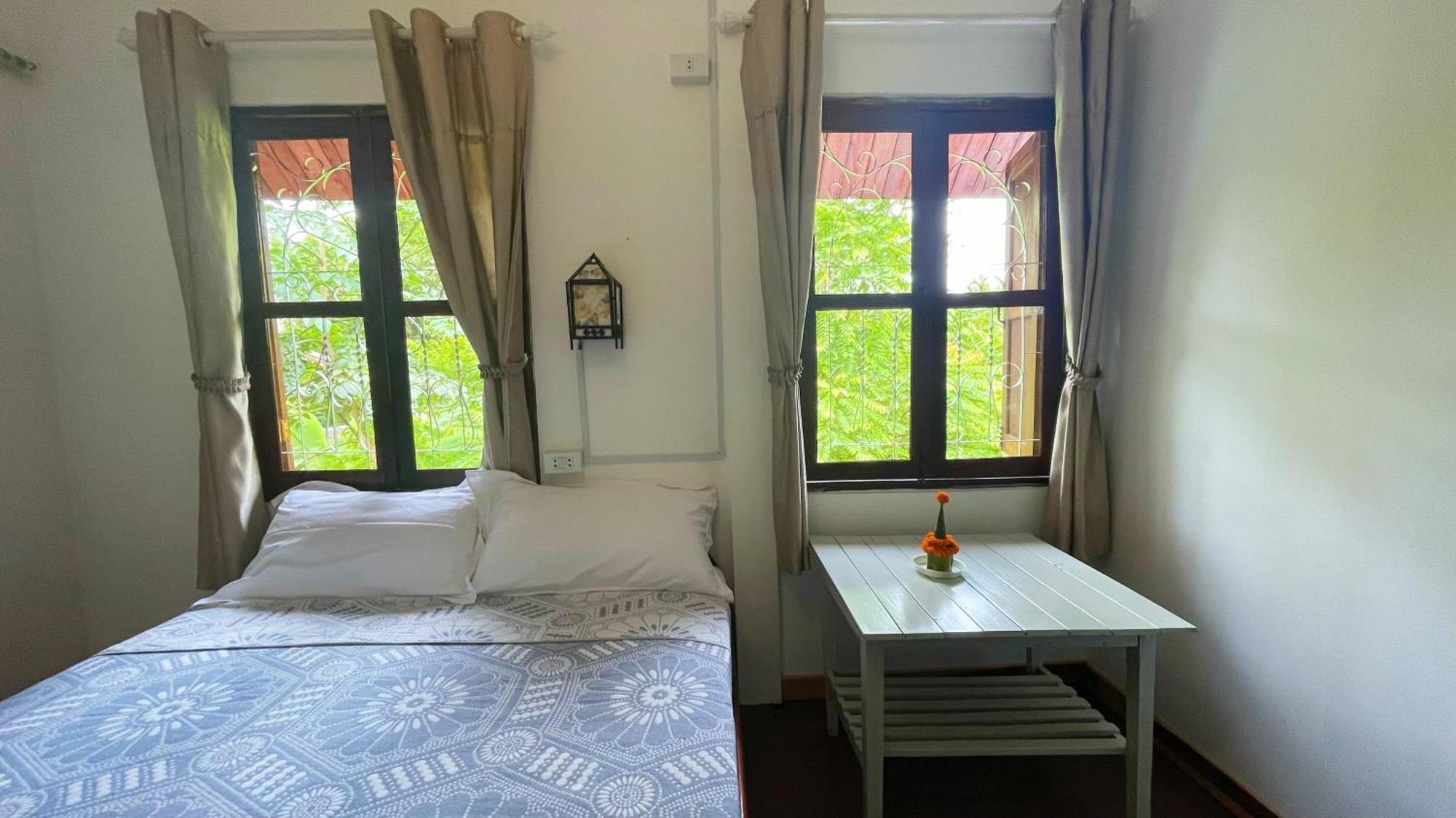Moukdavan Guesthouse ルアンパバーン エクステリア 写真